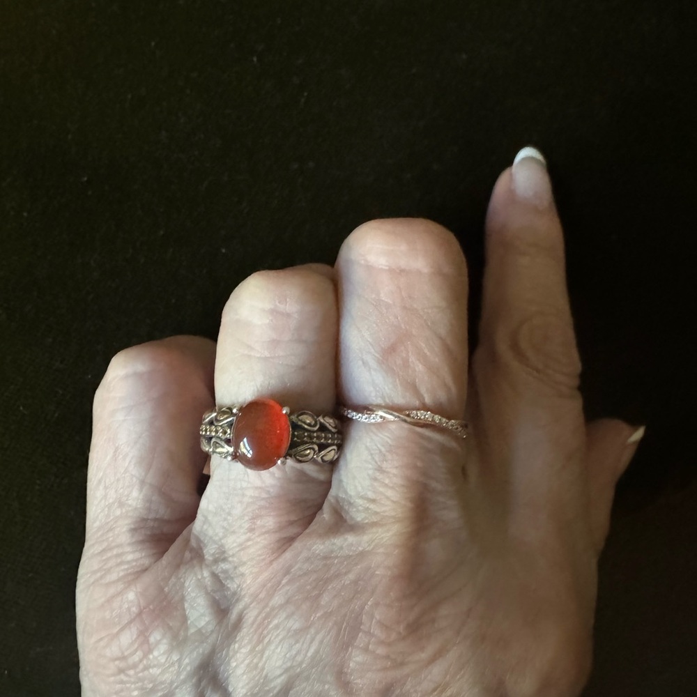 Sterling Silver and 14K Gold Carnelian With 8 Small Gold Leaves On Each Side